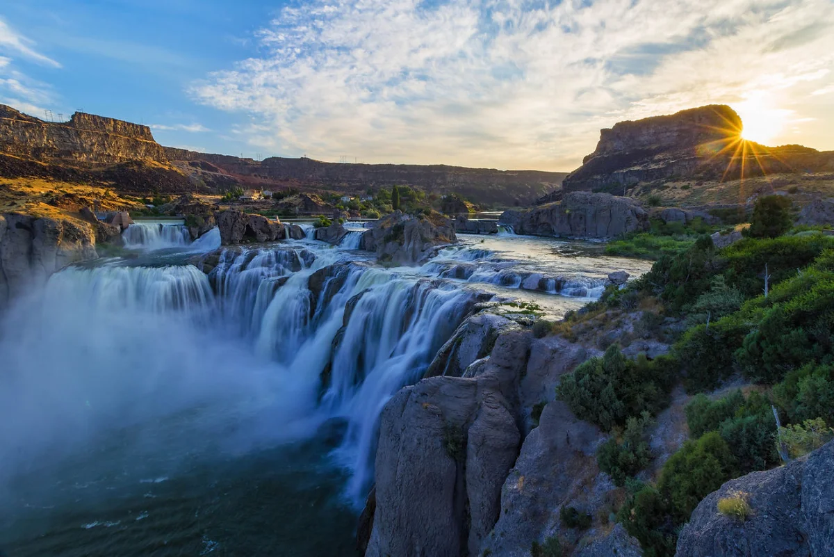 Shoshone Falls near Twin Falls, Idaho